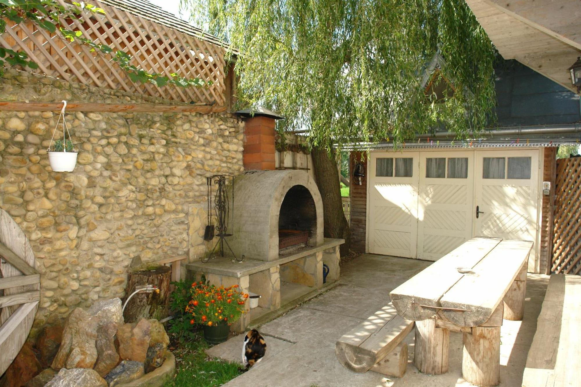 Pension Crizantema Vatra Moldoviţei Extérieur photo